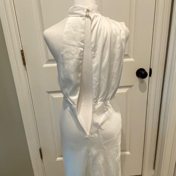 New! Lulu's Distinctive Charm White Satin Asymmetrical Midi Dress 16684 - Picture 11 of 16